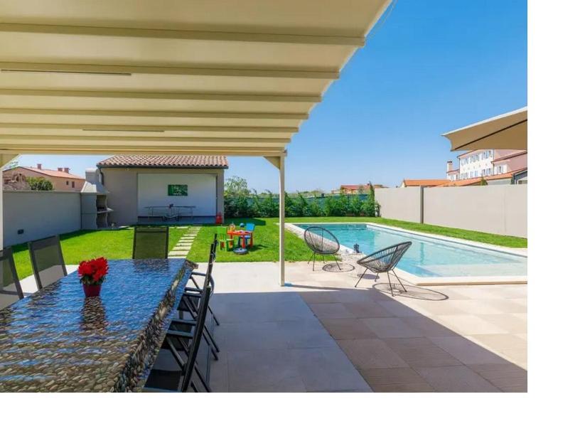 Villa Edi-Heated Pool & E-Bike Šišan المظهر الخارجي الصورة