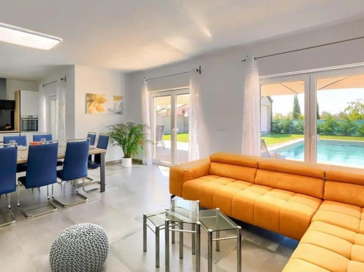 Villa Edi-Heated Pool & E-Bike Šišan المظهر الخارجي الصورة